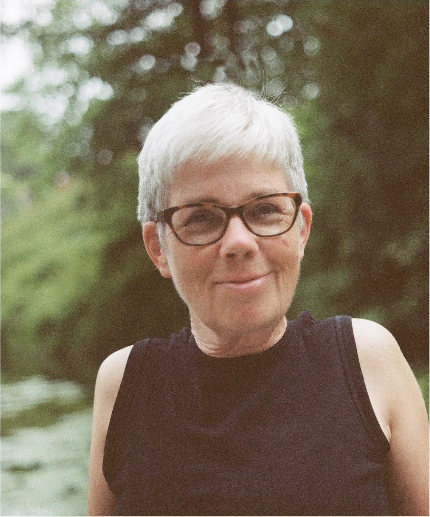 Portrait Foto von Regina Mogge.